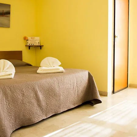 Capri Hotel 3*